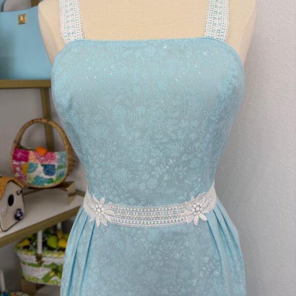 Adorable "Liza" by Lilly Pulitzer Soft Blue Floral Maxi Dress Vintage Size 11-12 - Picture 2 of 16